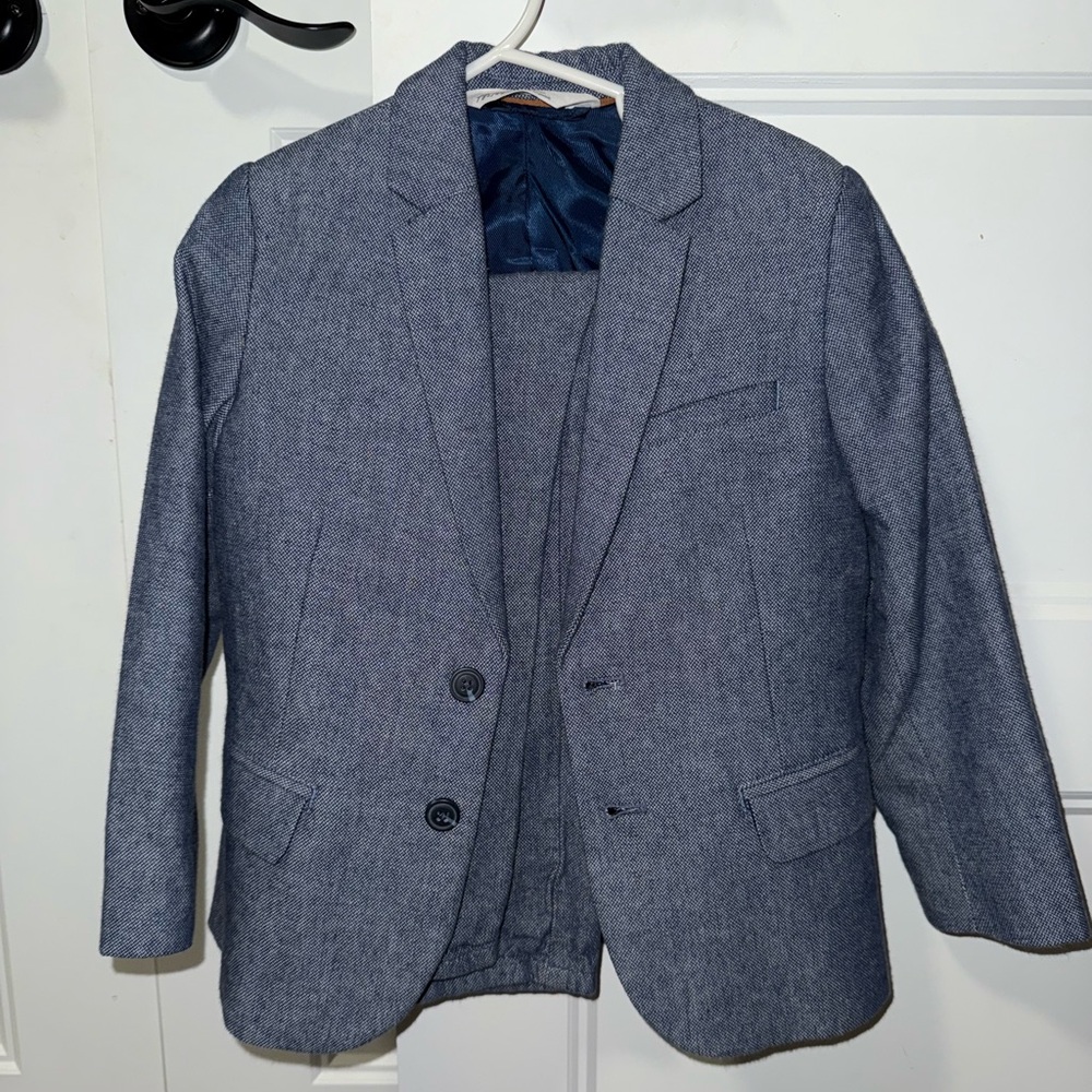 Hm boy suit 4-5 years old